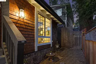 2185 Trafalgar Pl, Oakland, CA 94611 - Photo 6