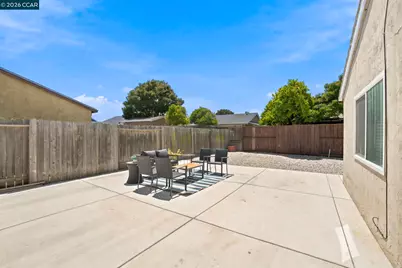 113 Larsen Cir, Vallejo, CA 94589 - Photo 36