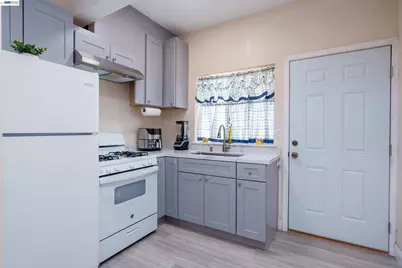 7691 Church Street #B, Gilroy, CA 95020 - Photo 18