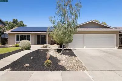 2082 Stratton Rd, Walnut Creek, CA 94598 - Photo 2