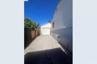 5152 Hilltop Dr, El Sobrante, CA 94803 - Photo 18