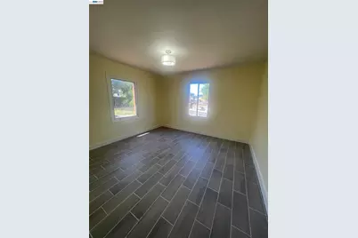 5152 Hilltop Dr, El Sobrante, CA 94803 - Photo 8