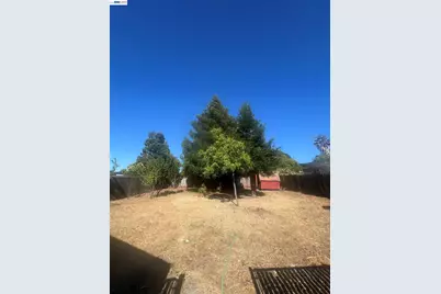 5152 Hilltop Dr, El Sobrante, CA 94803 - Photo 16