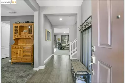 1388 Springdale Ct, Brentwood, CA 94513 - Photo 2