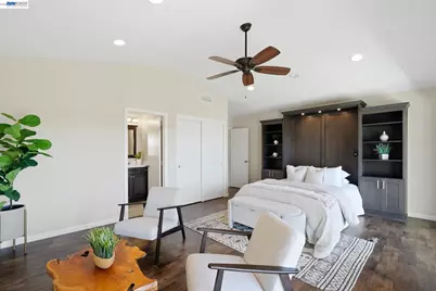 4346 Fallbrook Rd, Concord, CA 94521 - Photo 36