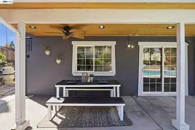 4346 Fallbrook Rd, Concord, CA 94521 - Photo 52