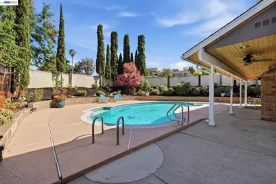 4346 Fallbrook Rd, Concord, CA 94521 - Photo 30