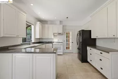 627 6th Street, Vallejo, CA 94590 - Photo 12