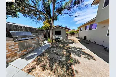 1612 Geyser Cir, Antioch, CA 94509 - Photo 44