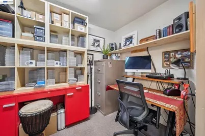 2029 Ptarmigan Dr #2, Walnut Creek, CA 94595 - Photo 40