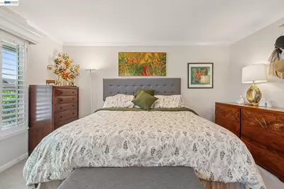 2029 Ptarmigan Dr #2, Walnut Creek, CA 94595 - Photo 28