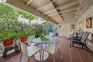 2029 Ptarmigan Dr, Walnut Creek, CA 94595 - Photo 32