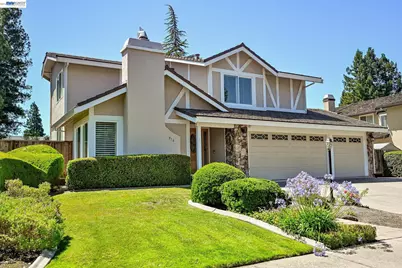 916 Woodland Dr, San Ramon, CA 94582 - Photo 2