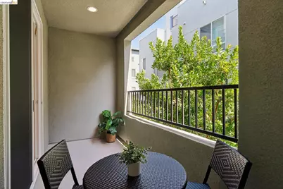 1532 Seawind Dr, Richmond, CA 94804 - Photo 18