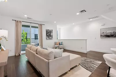 1532 Seawind Dr, Richmond, CA 94804 - Photo 10