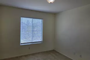 132 Citrine Ct, Gardena, CA 90248 - Photo 18