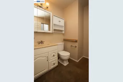 3345 Oakwood Place, Redding, CA 96001 - Photo 36