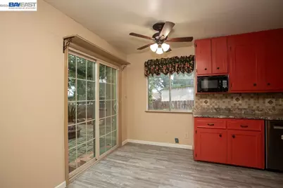 3345 Oakwood Place, Redding, CA 96001 - Photo 24