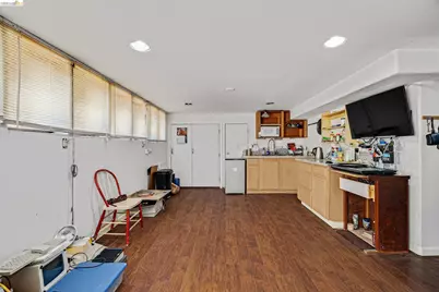 243 Nevada Ave, Richmond, CA 94801 - Photo 24