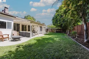 220 Yosemite Dr, Livermore, CA 94551 - Photo 16