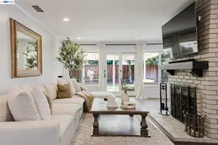 220 Yosemite Dr, Livermore, CA 94551 - Photo 2