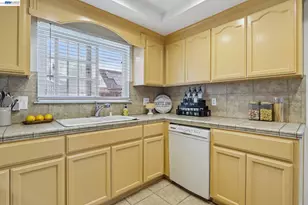 221 Beegum Way, San Jose, CA 95123 - Photo 8