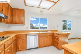3318 Bluejay Dr, Antioch, CA 94509 - Photo 14