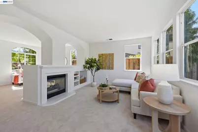 19475 Buren Pl, Castro Valley, CA 94552 - Photo 10