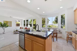 19475 Buren Pl, Castro Valley, CA 94552 - Photo 14
