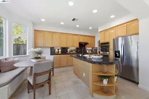 19475 Buren Pl, Castro Valley, CA 94552 - Photo 18