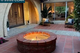 1085 Country Club Dr, Moraga, CA 94556 - Photo 50