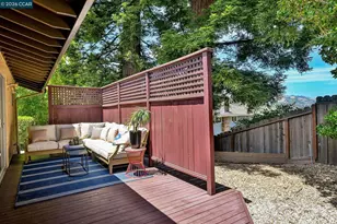 1085 Country Club Dr, Moraga, CA 94556 - Photo 30