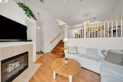 314 E St, Benicia, CA 94510 - Photo 4