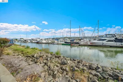 314 E St, Benicia, CA 94510 - Photo 30