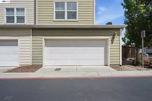 2824 Hilltop Mall Rd, Richmond, CA 94806 - Photo 4