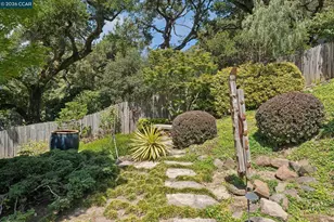 5821 Colton Blvd, Oakland, CA 94611 - Photo 40