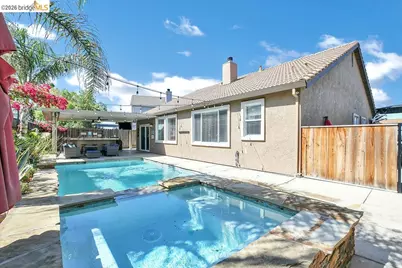2459 Pacific Grove Ct, Discovery Bay, CA 94505 - Photo 22