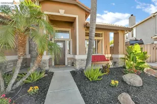 2459 Pacific Grove Ct, Discovery Bay, CA 94505 - Photo 2