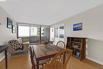 555 Pierce St #526, Albany, CA 94706 - Photo 8