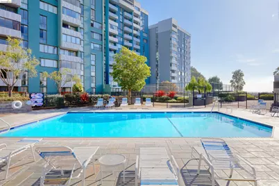 555 Pierce St #526, Albany, CA 94706 - Photo 18