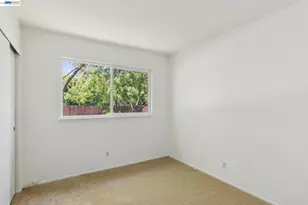 2884 Lyon Cir, Concord, CA 94518 - Photo 26