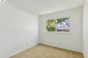 2884 Lyon Cir, Concord, CA 94518 - Photo 28