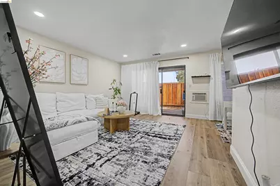 2125 Northwood Circle #H, Concord, CA 94520 - Photo 8
