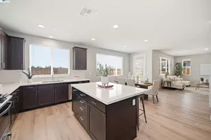 200 De bord Dr, Tracy, CA 95376 - Photo 14