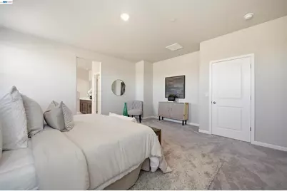 200 De Bord Dr, Tracy, CA 95376 - Photo 24