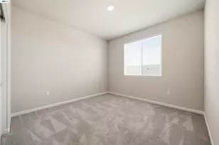 200 De bord Dr, Tracy, CA 95376 - Photo 42