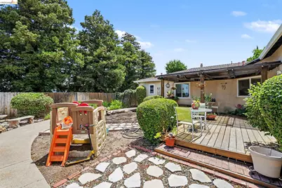 2366 Glendale Cir, Antioch, CA 94509 - Photo 26