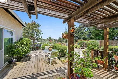 2366 Glendale Cir, Antioch, CA 94509 - Photo 24