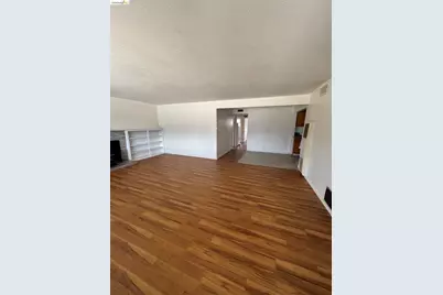 7031 Power Inn Rd, Sacramento, CA 95828 - Photo 4