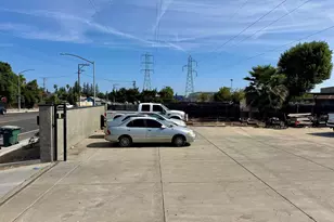 7031 Power Inn Rd, Sacramento, CA 95828 - Photo 4